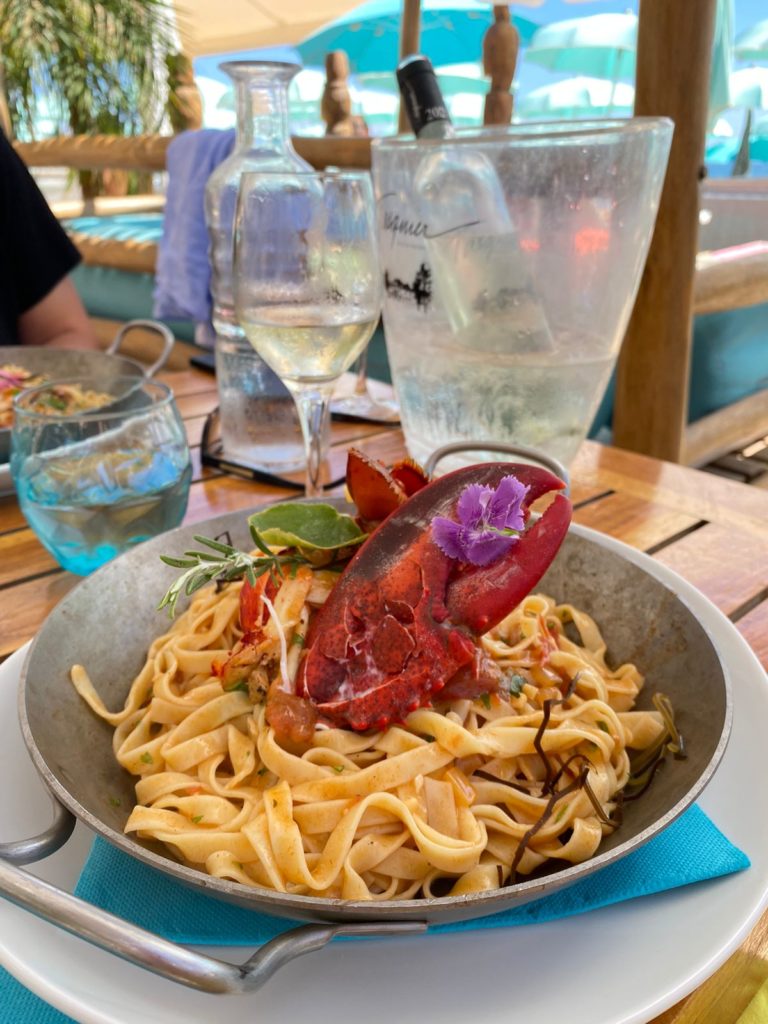 PLAT RESTAURANT PLAGE SO BEACH